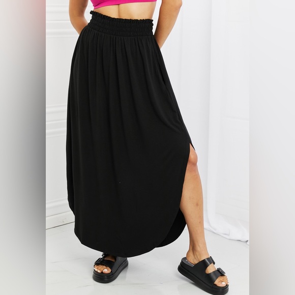 Zenana Outfitters Skirts New Zenana Its My Time Side Scoop Scrunch